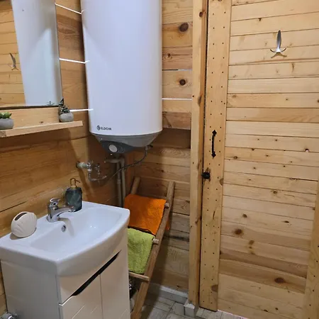 Campsite цветовете на слънцето